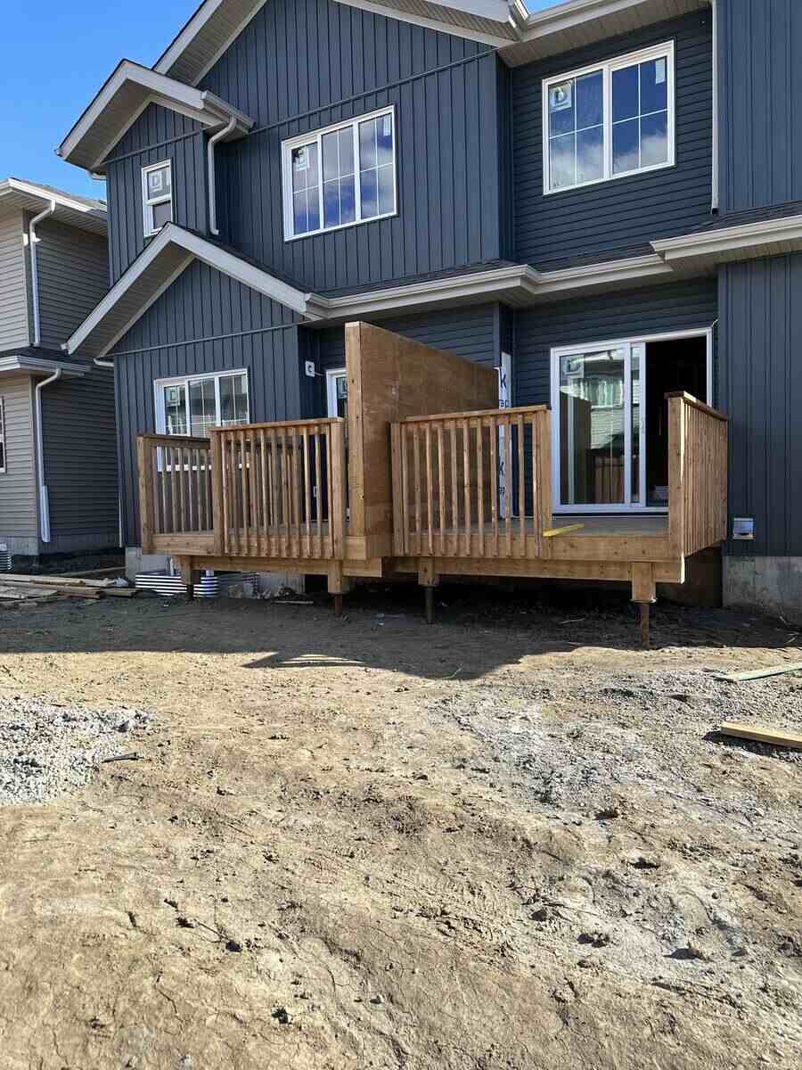 Finished custom deck Edmonton — TrueBlue Builders
